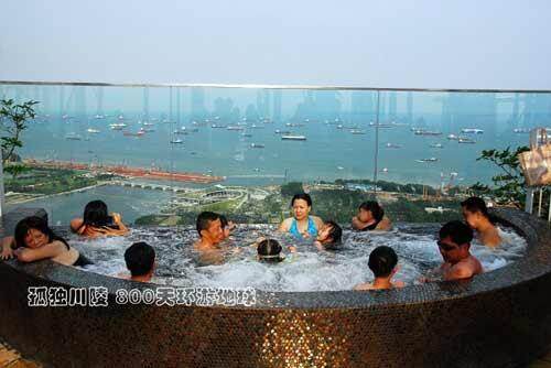 只有入住酒店的客人才能享用的“超级”游泳池 只有入住酒店的客人才能享用的“超级”游泳池