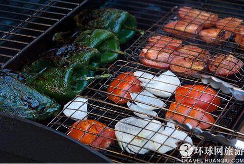 辣椒烧烤,这种吃饭在中国也有 辣椒烧烤,这种吃饭在中国也有