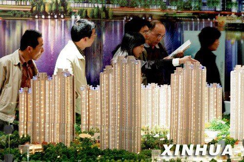 任志强劝开发商降价:我都从了 你们也从了吧