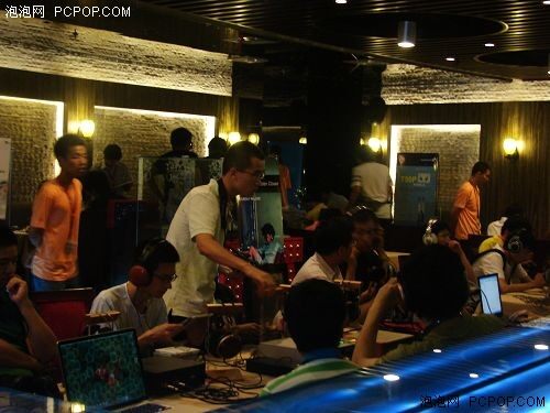 2010年福州大型HIFI耳机展会成功举办