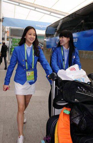 韩国人气美女艺术体操运动员孙妍