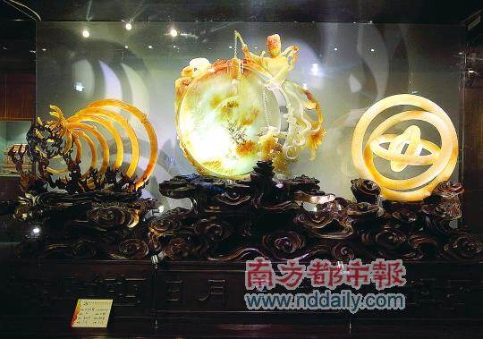 第四届广东民间工艺展开幕 两亿元玉雕惊艳