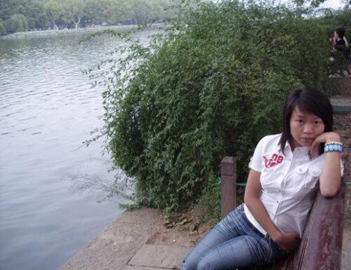 妓女若小安照片