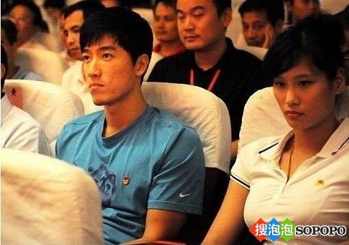 陆滢幕后推手曝光.jpg